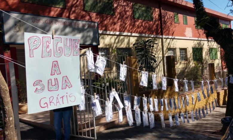 Máscaras no Varal