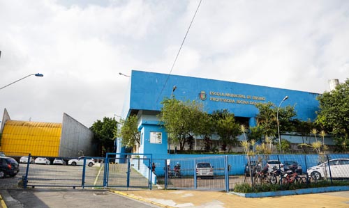 EME Alcina Dantas Feijão