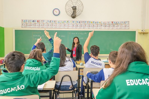 Alunos do 9º ano da rede municipal de ensino de São Caetano têm vaga garantida no Ensino Médio