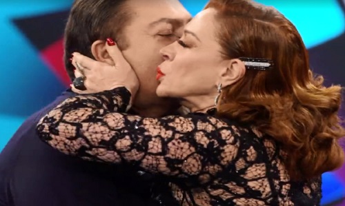 Claudia Raia fala de romance com Faustão e revela que foi acusada de ter AIDS