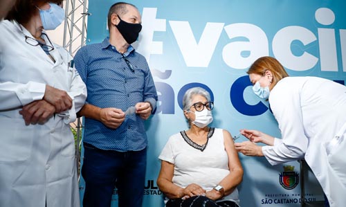 Vacinacao UBS Ivanhoe-18