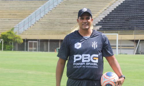 Cristiano Cavalcante reforça preparação de goleiros do Cachorrão