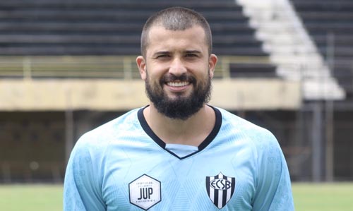 Victor Sapo comemora retorno e coloca metas para 2021