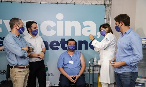 Primeira Vacinação do CoronaVac - Vacina Covid - 19 janeiro 2021 (9)