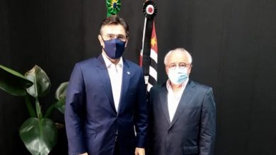 Clóvis Volpi durante visita ao Palácio dos Bandeirantes para reunião com Rodrigo Garcia