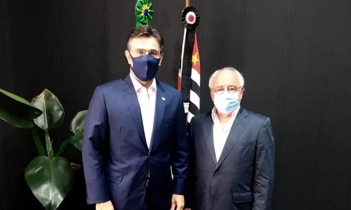 Clóvis Volpi durante visita ao Palácio dos Bandeirantes para reunião com Rodrigo Garcia