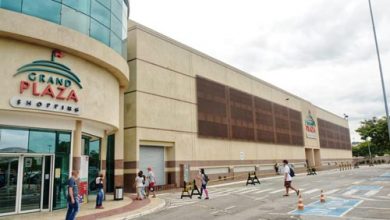 Munícipes poderão ser imunizados no estacionamento do Grand Plaza Shopping, mediante agendamento