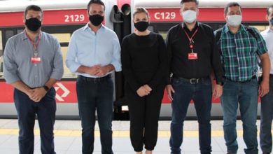 Por intermédio de Carla Morando, o Secretário Estadual Alexandre Baldy, realiza vistoria nas obras do terminal rodoviário em Rio Grande da Serra.