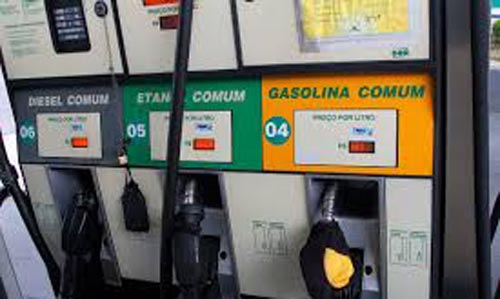 Bomba de gasolina no posto