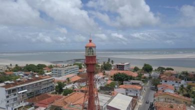 - O imponente Farol de orientação marítima da cidade com umas das mais belas vistas de Salinópolis, um dos paraísos do turismo paraense – Foto: Divulgação