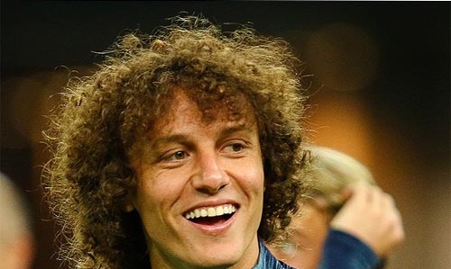 "Filho" de Diadema, zagueiro David Luiz apoia campanha Sua Fome me Incomoda