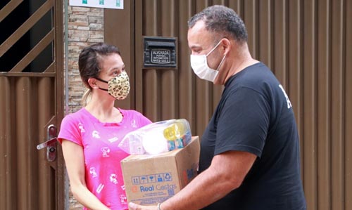Entrega de cestas - Santo André Solidária - Foto - Helber