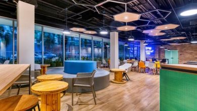 Lobby moderno no ibis budget BH Savassi