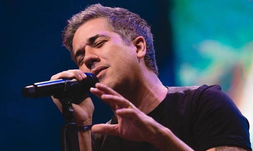 O líder do Jota Quest participa do Replay desta semana. Crédito: Divulgação/Instagram
