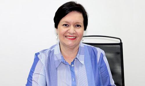 Foto da Dra. Adriana B. Stephan
