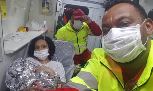 Equipe médica da Ecovias realiza parto na Via Anchieta