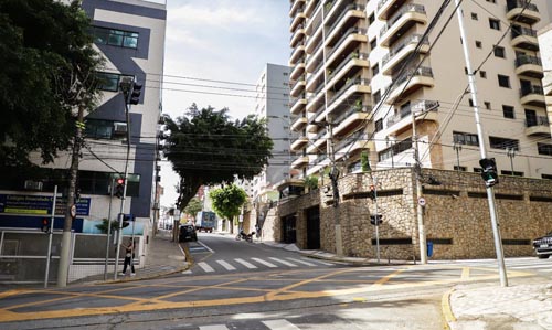 , Prefeitura instala semáforo