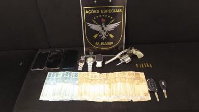 POLÍCIA PRENDE DOIS E APREENDE UM POR ROUBOS NO ABC