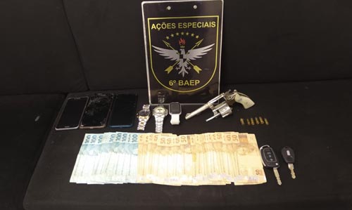 POLÍCIA PRENDE DOIS E APREENDE UM POR ROUBOS NO ABC