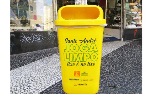 Nova adesivação de papeleiras - CCS_28062021 (17)
