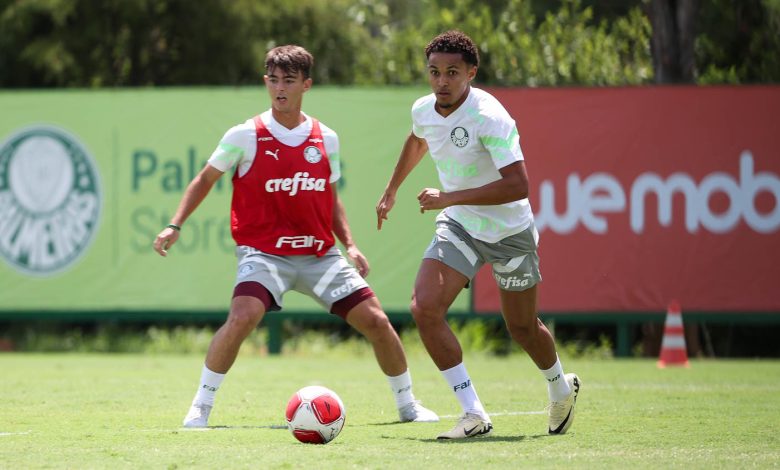 O jogador Lázaro, da SE Palmeiras, durante treinamento, na Academia de Futebol - Foto Cesar Greco Palmeiras by Canon