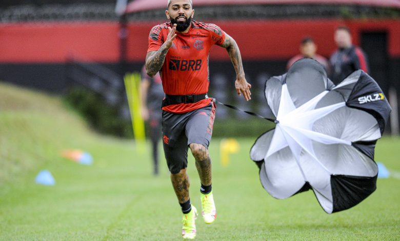 Pena foi motivada por porque o atleta teria retardo a coleta do exame no dia do treino, clube entrará com recurso - Crédito Marcelo Cortes / Flamengo