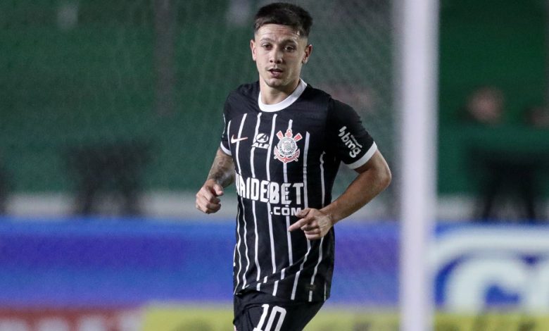 Garro assume a camisa 10 do Timão e tem a missão de ser o cérebro do time - Crédito: Rodrigo Coca / Agência Corinthians