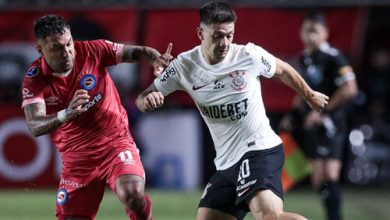 Rodrigo Garro tem a missão de ser o cérebro do time e fazer o jogo acontecer, mas não deu certo - Crédito: Rodrigo Coca/ Ag. Corinthians