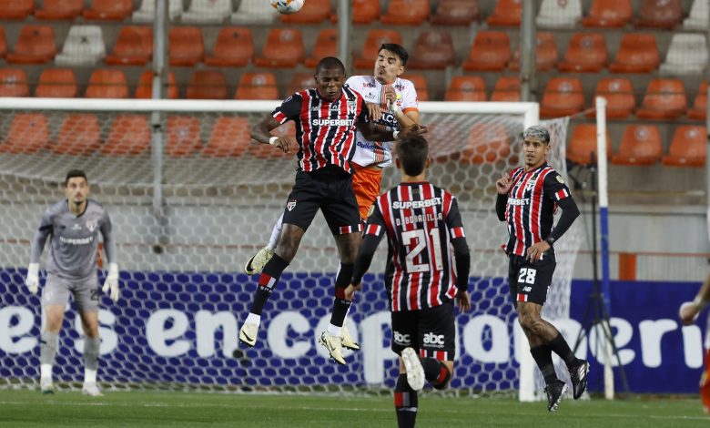 São Paulo sofreu gol ainda no primeiro tempo, porém, conseguiu virar para cima do Cobresal no Chile - Crédito: São Paulo Futebol Clube