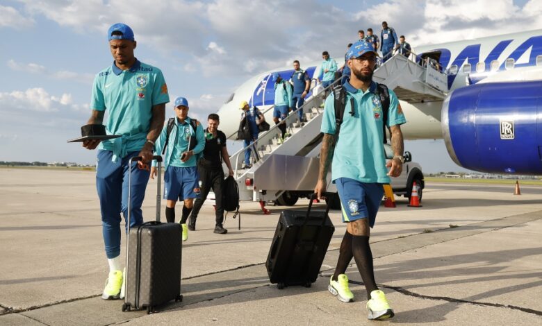 Delegação brasileira desembarcou em Orlando para o último amistoso antes da Copa América - Créditos: Rafael Ribeiro/CBF