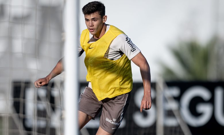 Moscardo está recuperado da cirurgia e fica à disposição de António Oliveira - Crédito: Rodrigo Coca/Agência Corinthians