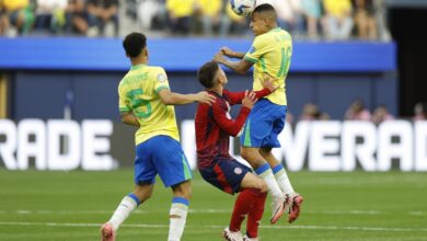 Guilherme Arana foi um dos responsáveis por obrigar ótima defesa do goleiro costarriquenho - Créditos: Rafael Ribeiro/CBF