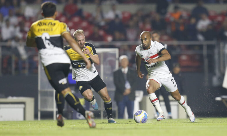 São Paulo volta a mostrar bom futebol e bate o Criciúma em casa - Crédito: Rubens Chiri e Paulo Pinto/Saopaulofc.net