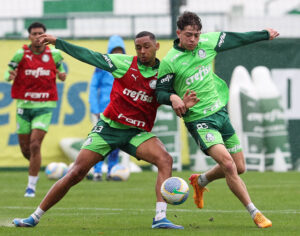 Agustín Giay também treina, mas está na mesma condição dos recém-chegados, só estria na décima sétima rodada - Crédito: Cesar Greco/Palmeiras/by Canon