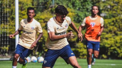 Elenco volta a treinar hoje (26) e depois embarca para a Capital do Ceará para enfrentar o Fortaleza - Crédito: Erico Leonan / saopaulofc.net