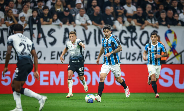 Partida quente marcou o duelo entre os dois times que correm para se afastar da zona de rebaixamento - Crédito: Reprodução site Grêmio Foot-Ball Porto Alegrense