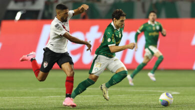 Raphael Veiga joga bem marca seu gol e ajuda o Palmeiras a subir à segunda posição - Crédito: Cesar Greco/Palmeiras/by Canon