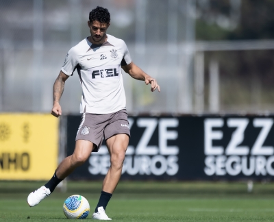 Elenco volta a treinar hoje (06) antes de viajar a Curitiba para encarar o Tricolor Imortal - Crédito: Rodrigo Coca / Agência Corinthians