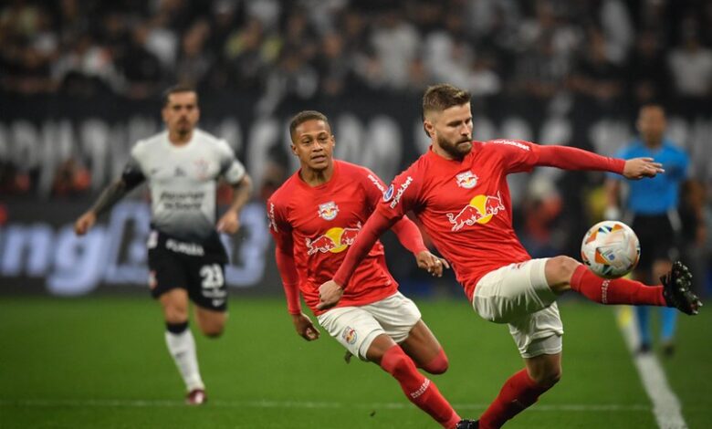 Red Bull Bragantino conseguiu o placar para levar para os pênaltis, mas perdeu a classificação às quartas de final da Sul-Americana - Crédito: Ari Ferreira/Red Bull Bragantino