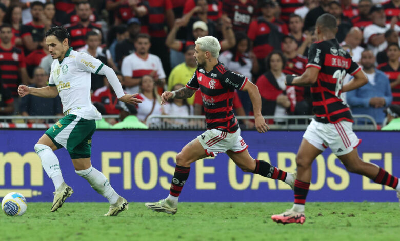 Palmeiras perde por dois gols e terá que tirar a diferença no jogo de volta semana que vem - Crédito: Greco/Palmeiras/by Canon