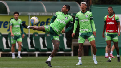 Dudu segue treinando com o elenco e está à disposição de Abel Ferreira e da comissão técnica para o duelo com o Vasco - Crédito: Cesar Greco/Palmeiras/by Canon