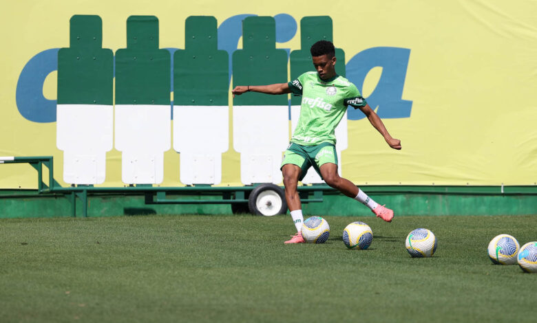 Jovem revelação voltou da Seleção e já treinou, mas à parte do grupo, com trabalho de regeneração - Crédito: Cesar Greco/Palmeiras/by Canon