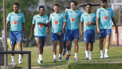Pedro se lesionou no início das atividades e foi constatada a lesão grave de rompimento do ligamento cruzado do joelho - Crédito: Rafael Ribeiro/CBF