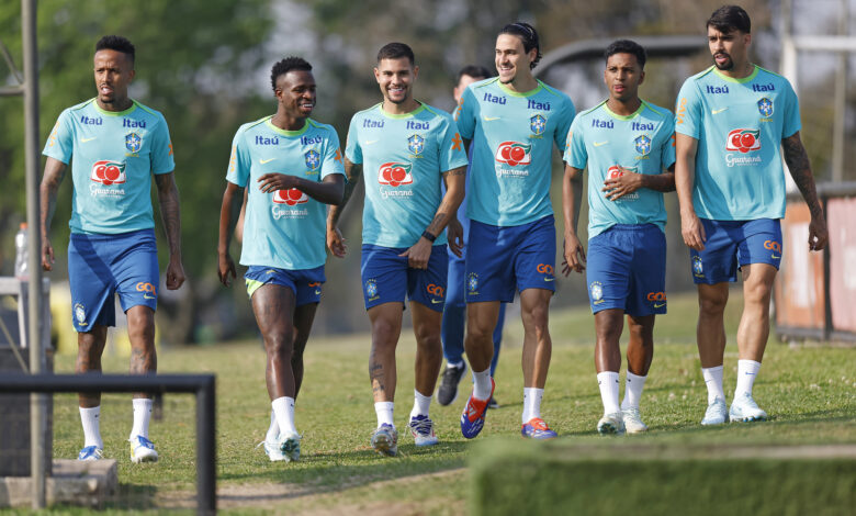 Pedro se lesionou no início das atividades e foi constatada a lesão grave de rompimento do ligamento cruzado do joelho - Crédito: Rafael Ribeiro/CBF