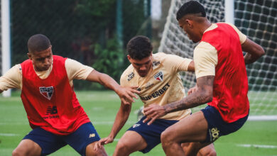 Elenco tem mais um treinamento, hoje (14), antes de viajar à noite para Belo Horizonte - Crédito: Erico Leonan / saopaulofc.net