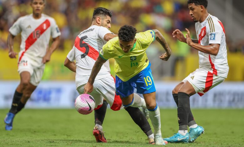 Igor Jesus sofreu o primeiro pênalti que abriu caminho para goleada - Crédito: Rafael Ribeiro / CBF