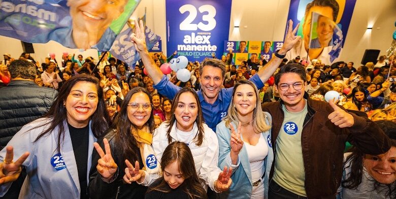 “No nosso governo, as mulheres terão participação igualitária, lado a lado com os homens”, disse Alex em evento no último dia 14, que reuniu mais de 1.500 apoiadoras