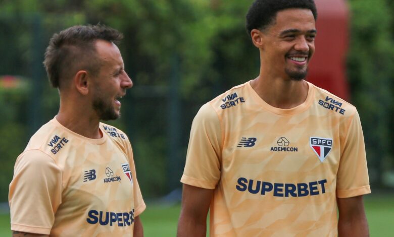 Elenco segue com mais um treino na manhã desta sexta-feira (04) antes de viajar a Mato Grosso - Crédito: Erico Leonan / saopaulofc.net