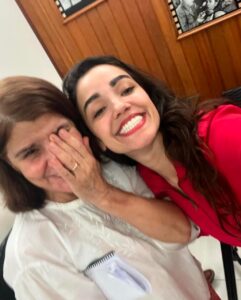Vera foi a responsável por preparar o elenco em que Rachel é a protagonista