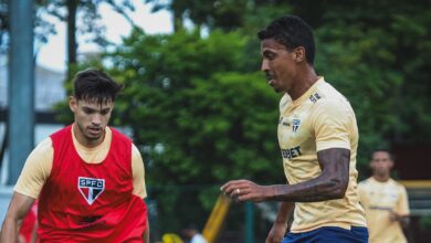 Elenco terá mais dois treinos ainda antes de embarcar para Porto Alegre na tarde deste sábado (30) - Crédito: Erico Leonan / saopaulofc.net